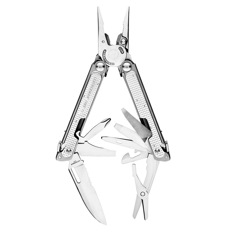 Leatherman Free P2 with Nylon Sheath