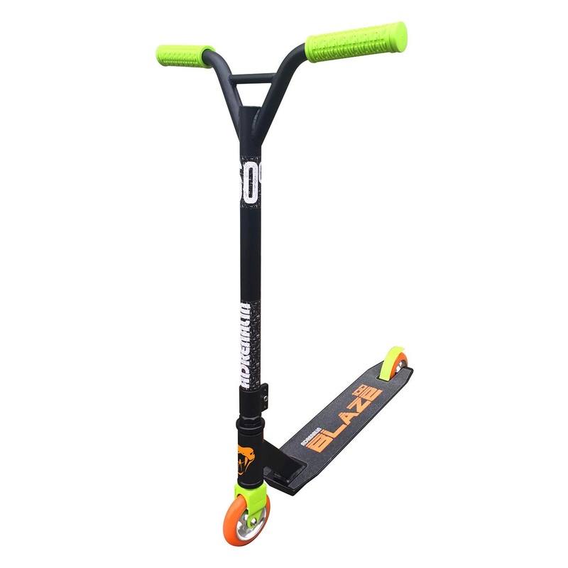 [CLEARANCE] Land & Sea Blaze 100 Stunt Scooter Black